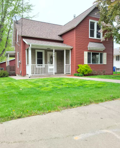 Red Wing, Minn. historic house for sale 4